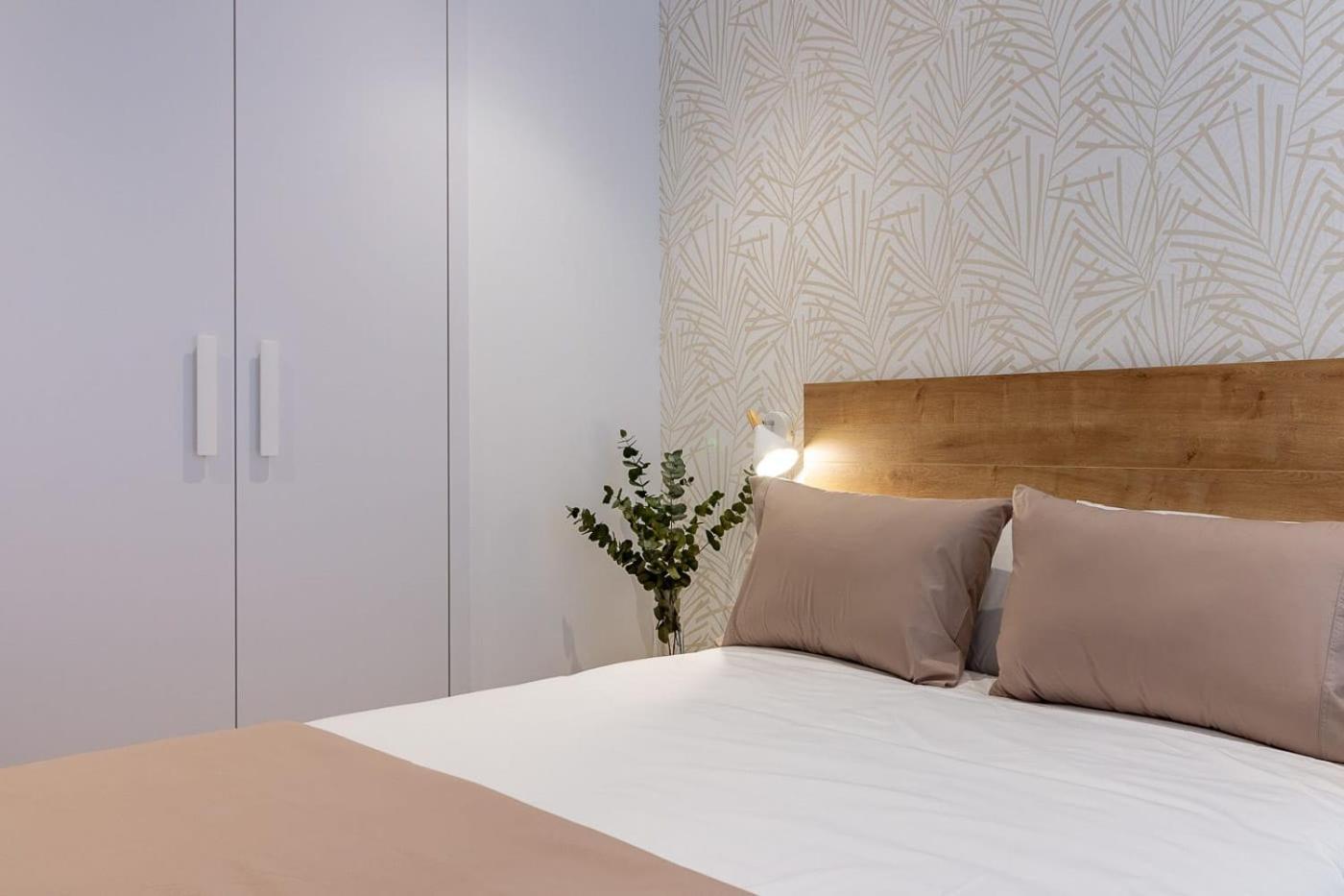 Room4You By Asturias Holidays Oviede Extérieur photo
