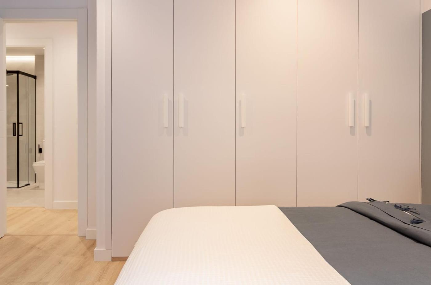 Room4You By Asturias Holidays Oviede Extérieur photo